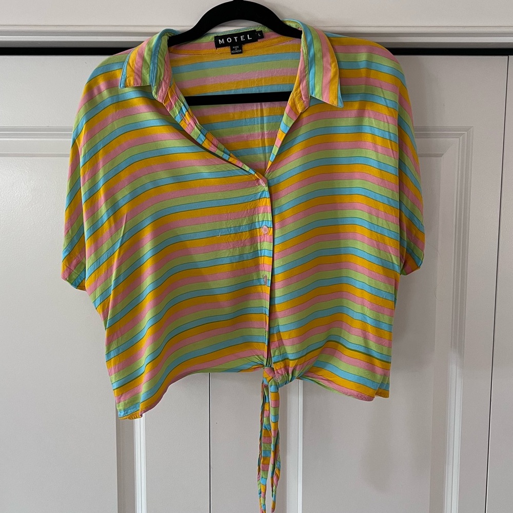 Motel Rocks Multicolored Button up Crop